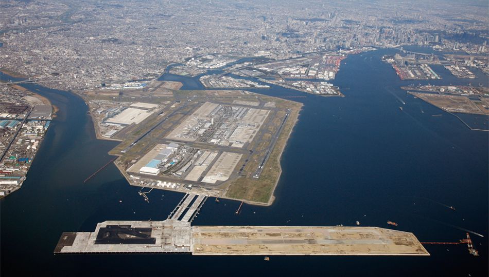 Tokyo International Airport Runway D Construction Project