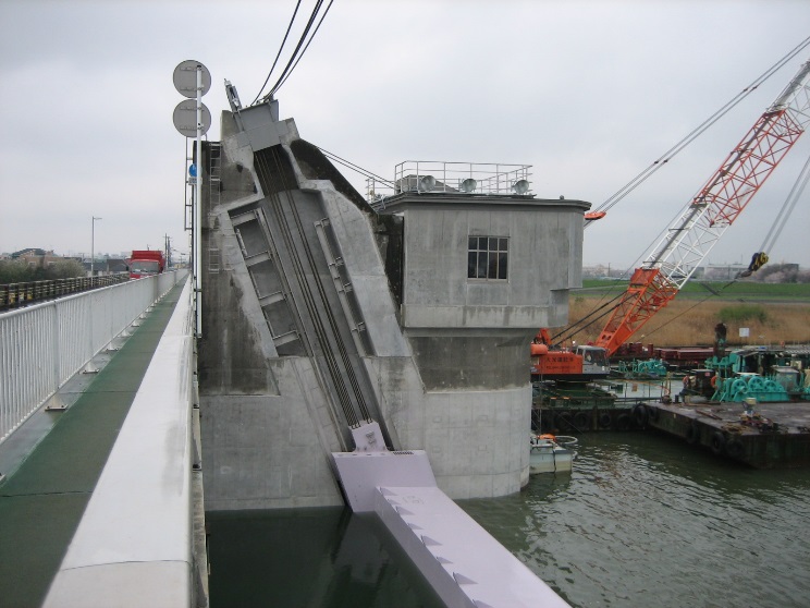 Gyotoku Movable Weir Renovation Work