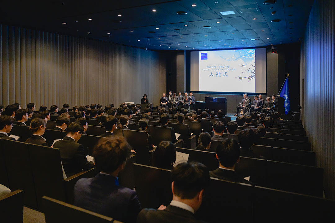 入社式の様子