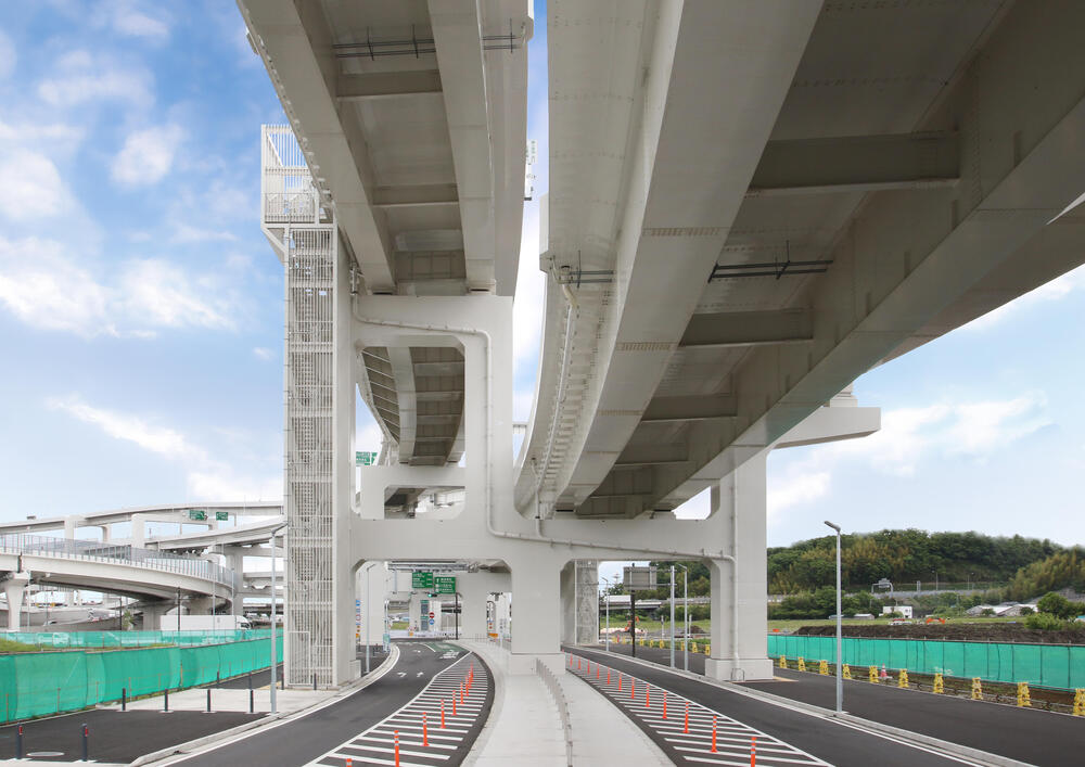 高速横浜環状北西線港北地区上下部実施設計（２）